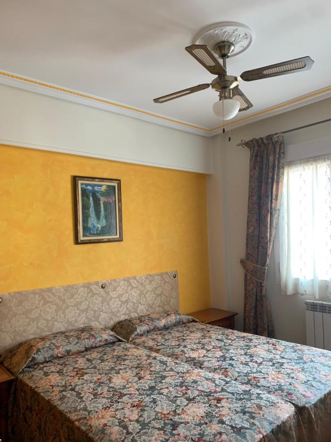 Piso Centrico En Irun Apartment Luaran gambar
